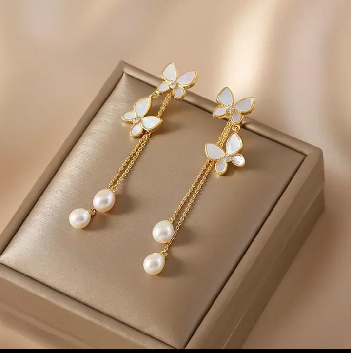 ⭐⭐⭐⭐☆ Unique Pearl Butterfly Tassel Earrings – Elegant Women Jewelry for Wedding & Parties